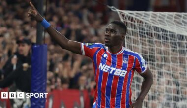 Ismaila Sarr celebrates scoring for Crystal Palace against AZ Alkmaar in the Conference League at Selhurst Park