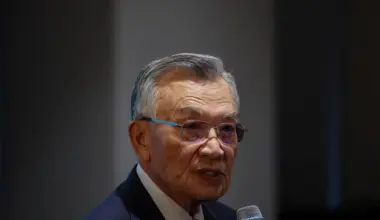 Taiwan's envoy to the Apec meet, Lin Hsin-i, said he spoke to US Treasury Secretary Scott Bessent at the summit.