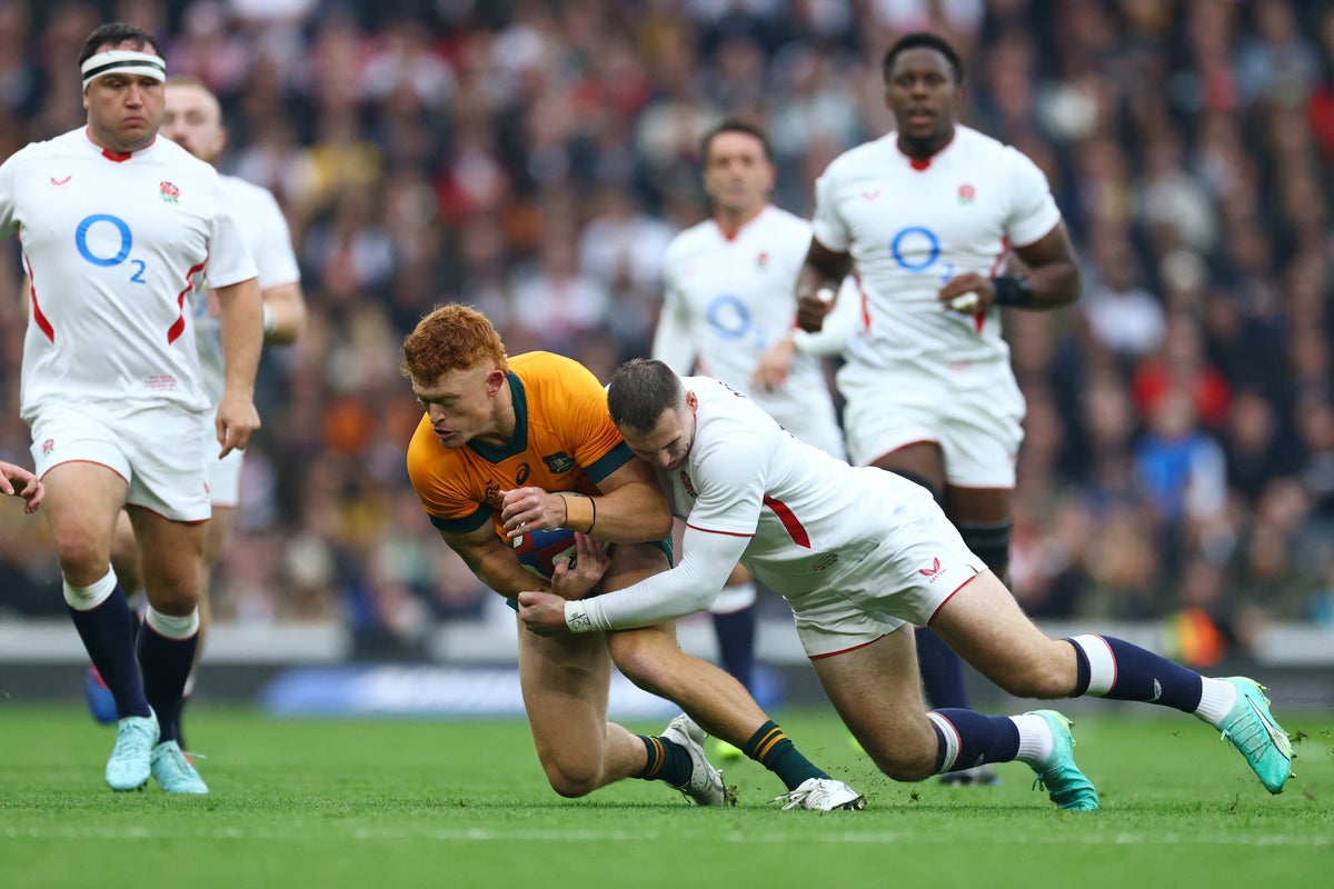 England vs Australia live: Latest score and updates as Wallabies plot more success as Lewis Moody delivers match ball