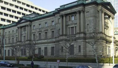 Japan junior govmnt partner says early BoJ rate hike would send wrong signal to businesses