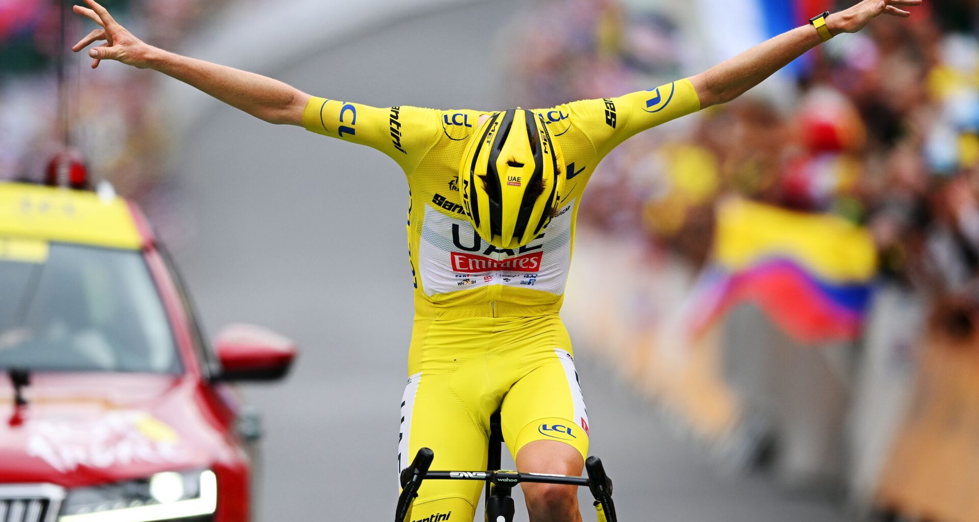 ISOLA 2000, FRANCE - JULY 19: Tadej Pogacar of Slovenia and UAE Team Emirates - Yellow Leader Jersey celebrates at finish line as stage winner during the 111th Tour de France 2024, Stage 19 a 144.6km stage from Embrun to Isola 2000 - (2022m) / #UCIWT / on July 19, 2024 in Isola 2000, France. (Photo by Dario Belingheri/Getty Images)