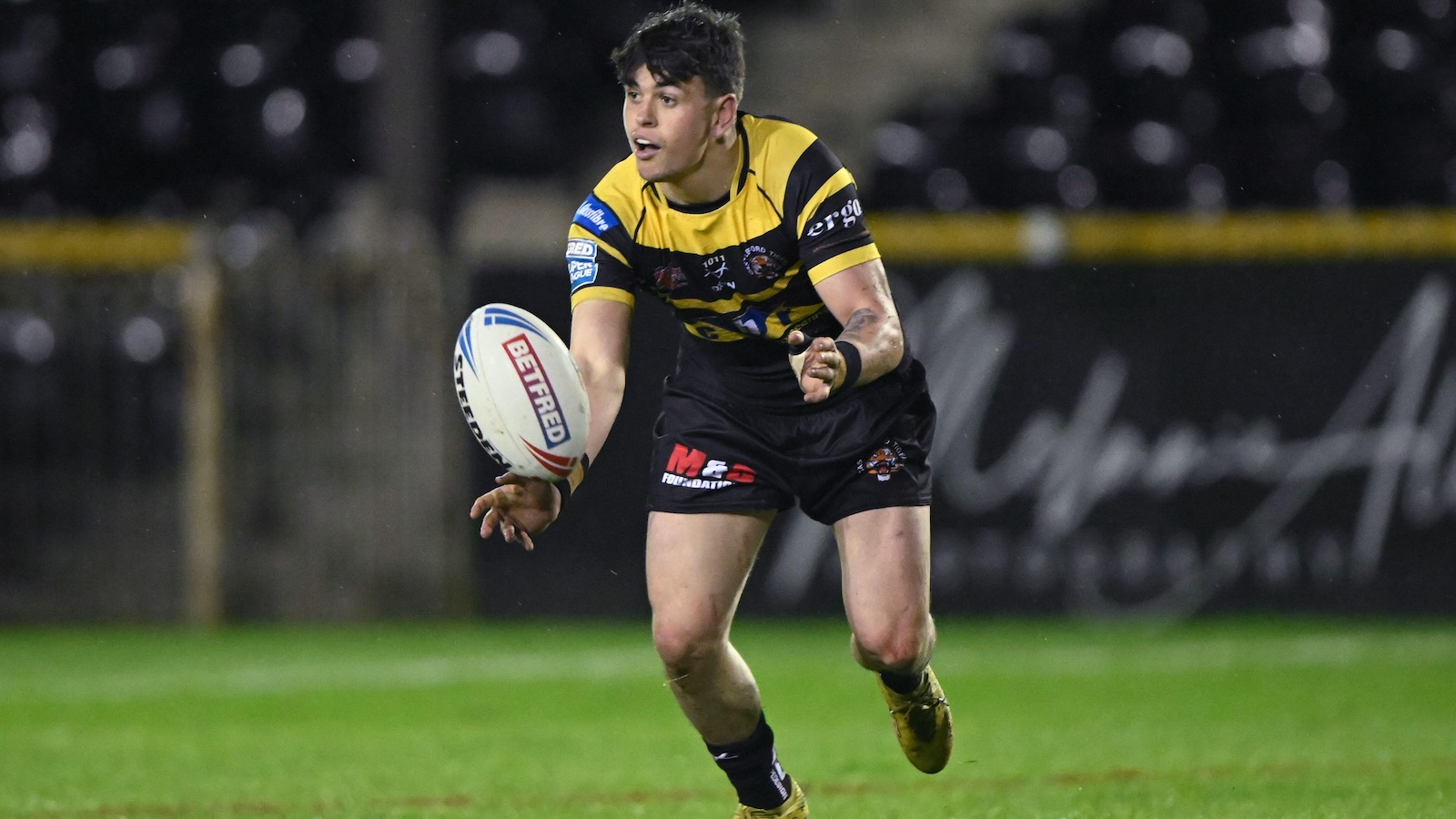 Castleford Tigers duo made available for transfer moves