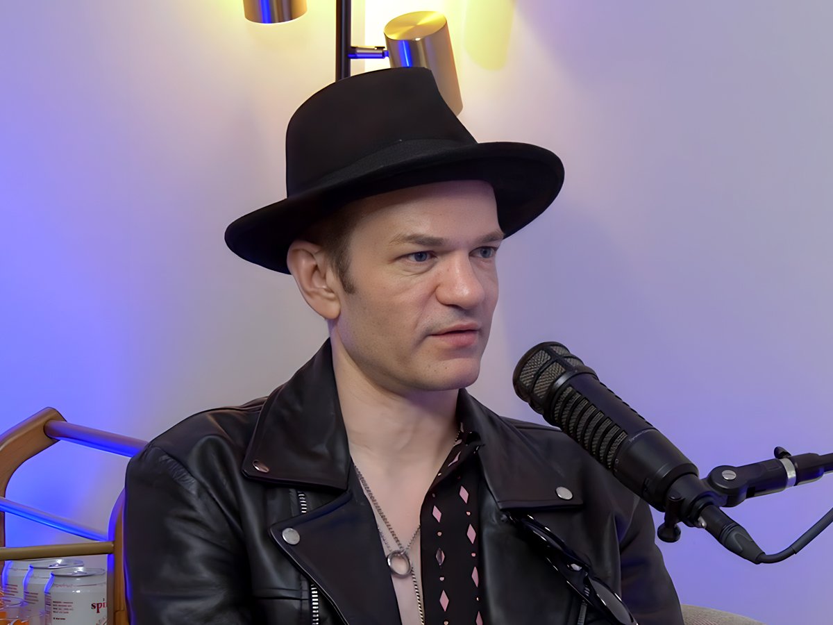 Deryck Whibley’s favourite singer-songwriter album of all time