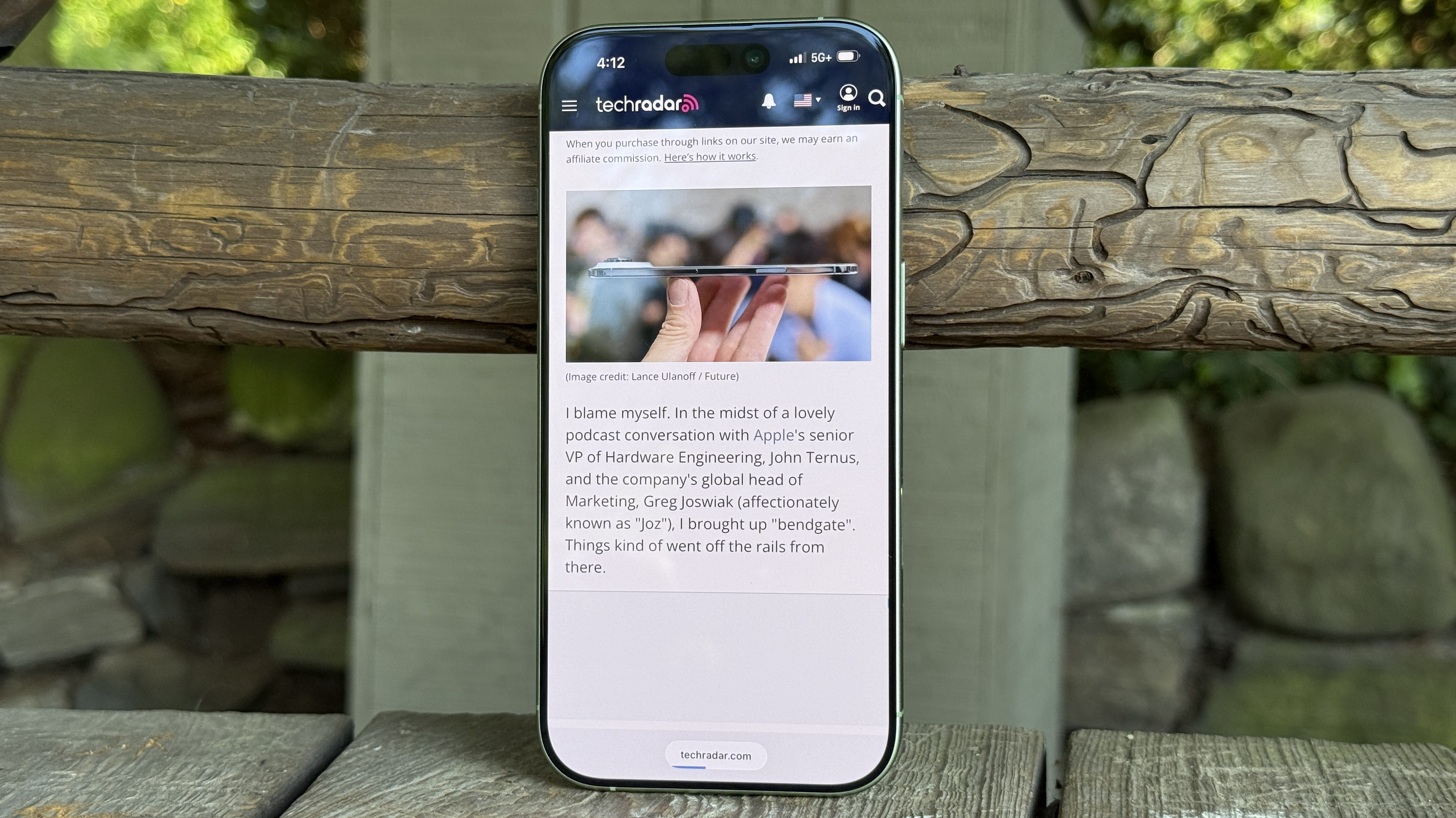 Apple iPhone 17 Review