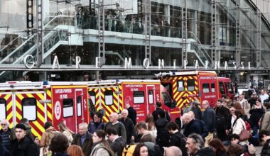 Armed police shoot man seen ‘brandishing knife’ at Paris train station