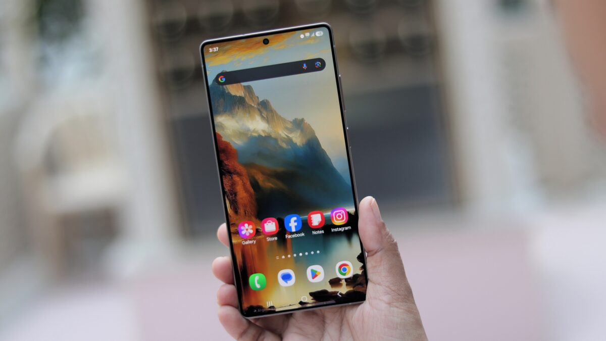 London phone thieves return Samsung phones as they prefer iPhones - SamMobile