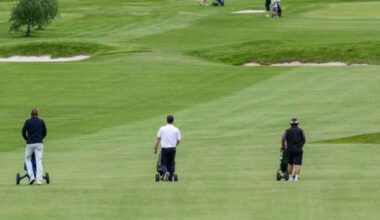 Is there conflict between seniors and younger golfers?