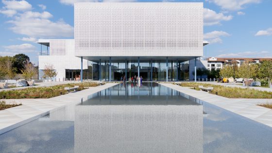 Farshid Moussavi completes Houston Ismaili Centre
