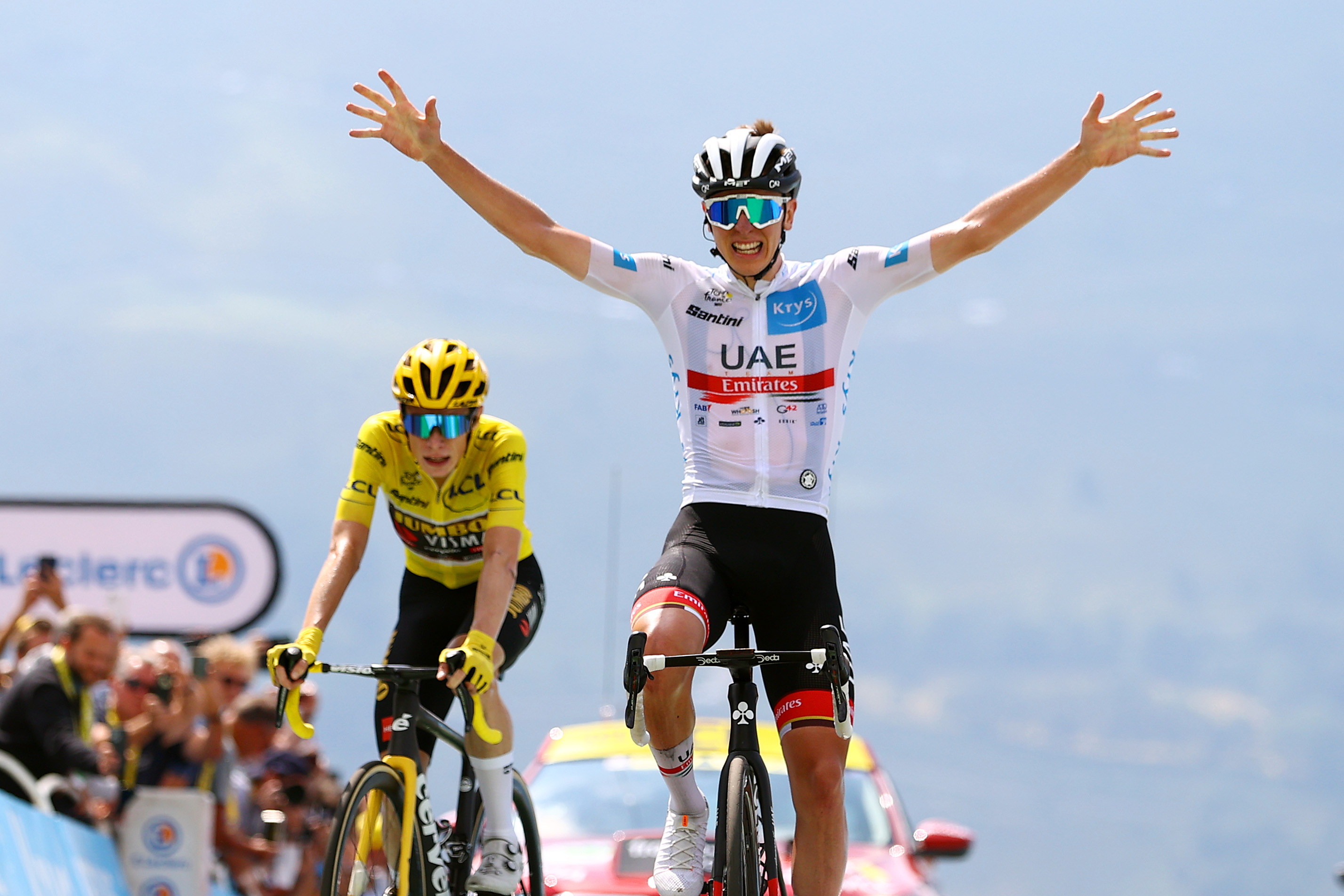 PEYRAGUDES, FRANCE - JULY 20: Tadej Pogacar of Slovenia and UAE Team Emirates - White Best Young Rider Jersey celebrates at finish line as stage winner ahead of Jonas Vingegaard Rasmussen of Denmark and Team Jumbo - Visma - Yellow Leader Jersey during the 109th Tour de France 2022, Stage 17 a 129,7km stage from Saint-Gaudens to Peyragudes 1580m / #TDF2022 / #WorldTour / on July 20, 2022 in Peyragudes, France. (Photo by Michael Steele/Getty Images)