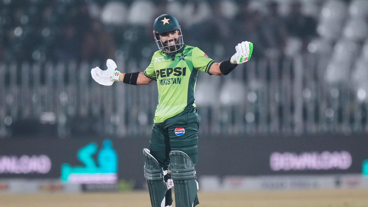 PAK vs SL, 3rd ODI highlights: Bowlers set up 3-0 sweep for Pakistan