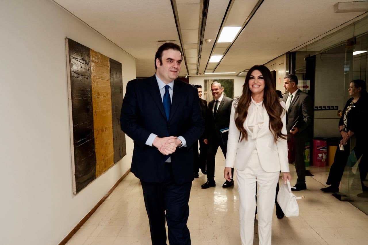 Pierrakakis Guilfoyle meeting