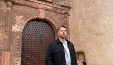 AI Brings British Castles' Royal Stories to Life in New Series