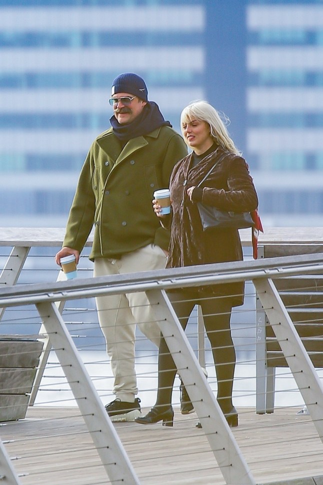 BGUK_3424761 - *PREMIUM-EXCLUSIVE* New York, NY *MUST CALL FOR PRICING BEFORE USAGE* **WEB EMBARGO STRICTLY NO ONLINE USE BEFORE 23:15PM UK TIME ON 22/11/2025** 'Stranger Things' star David Harbour seen in New York City enjoying a walk and coffee with model Morgan Cozzi. The outing came amid speculation surrounding his relationship with Lily Allen, whose new album "West End Girl" includes lyrics that hint at infidelity and betrayal during their marriage. Pictured: David Harbour - Morgan Cozzi BACKGRID UK 21 NOVEMBER 2025 BYLINE MUST READ: Ulices Ramales / BACKGRID UK: +44 208 344 2007 / uksales@backgrid.com USA: +1 310 798 9111 / usasales@backgrid.com *Pictures Containing Children Please Pixelate Face Prior To Publication*