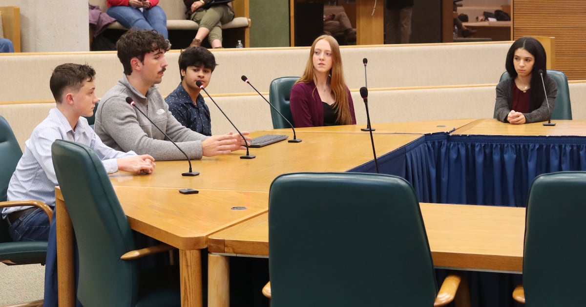 Springfield students challenge bill on parental consent for mental health care