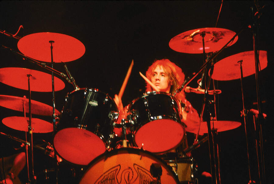 Roger Taylor onstage