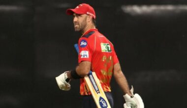 List of players retained and released, Australian stars, Glenn Maxwell, squads, video
