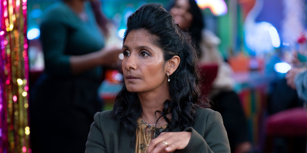 EastEnders star reveals major Christmas spoiler as worrying hospital scenes are filmed