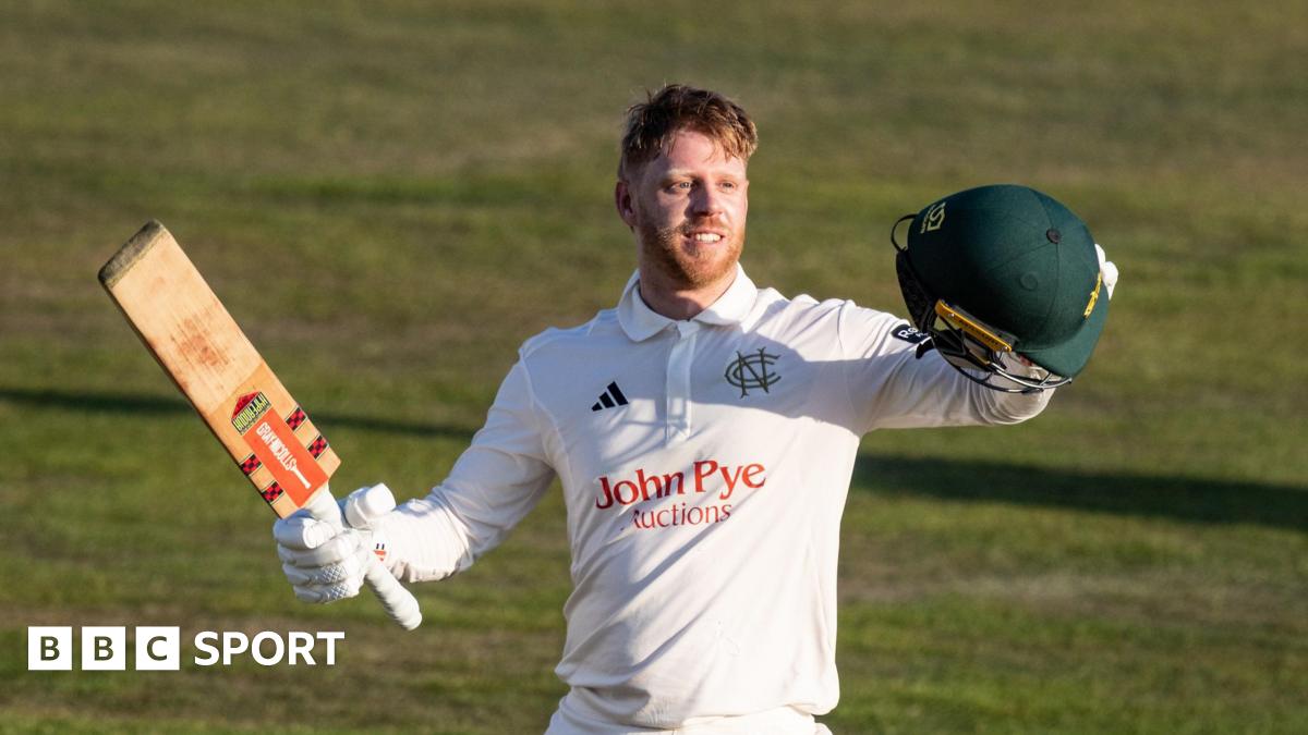 Kyle Verreynne celebrates scoring a century for Nottinghamshire