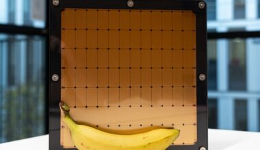 These dinner-plate sized computer chips are set to supercharge the next leap forward in AI