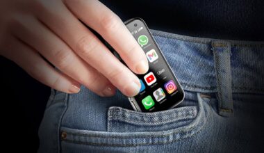 Be a tech minimalist with this tiny, fully functional NanoPhone for $90