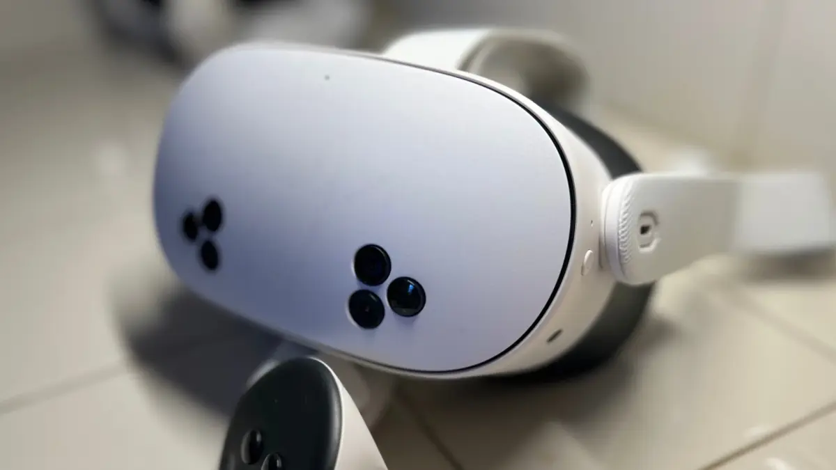 Can Wearing Virtual Reality Goggles and Smart Glasses Actually Damage Your Eyes?