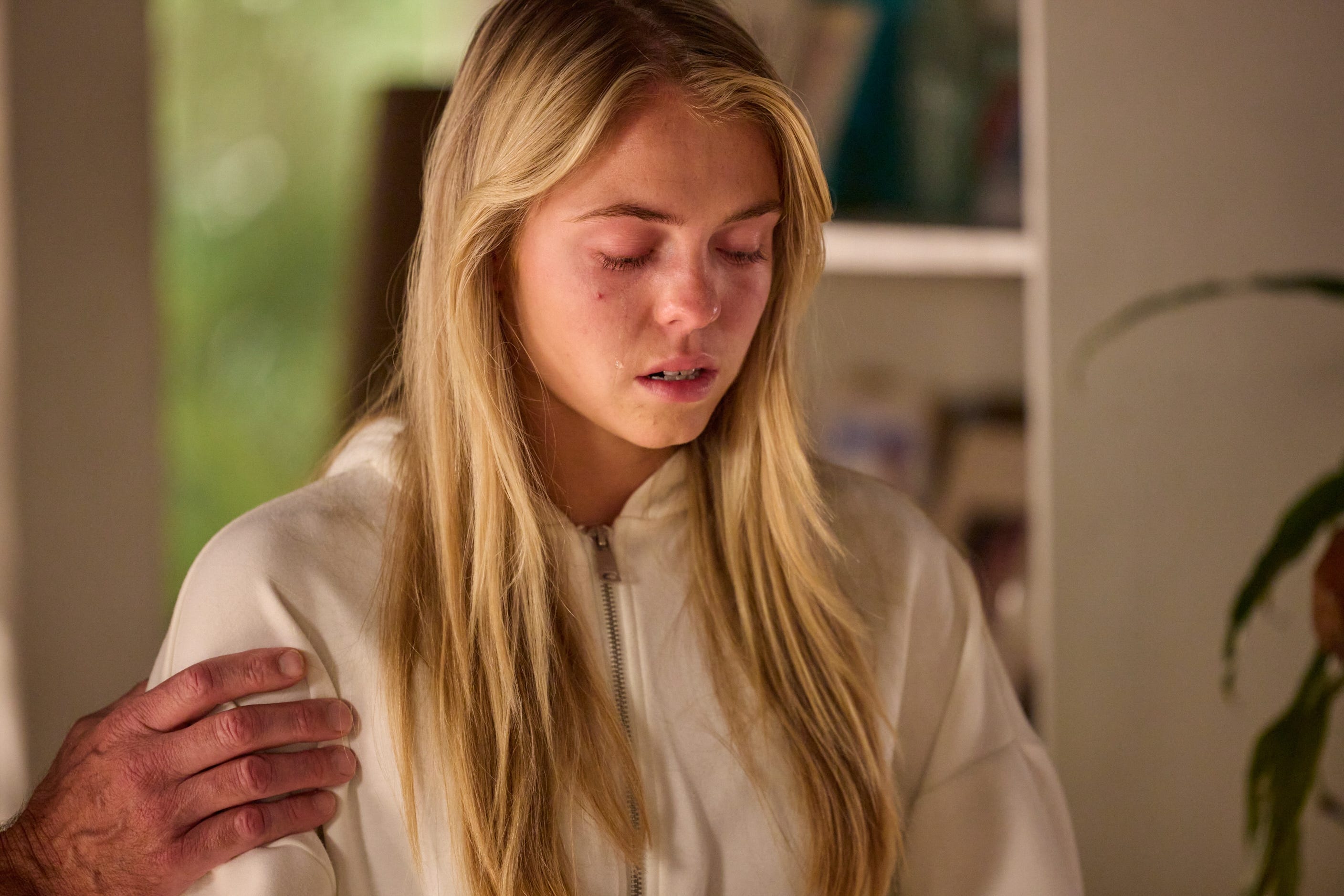 embargo 17112025 lacey miller in home and away