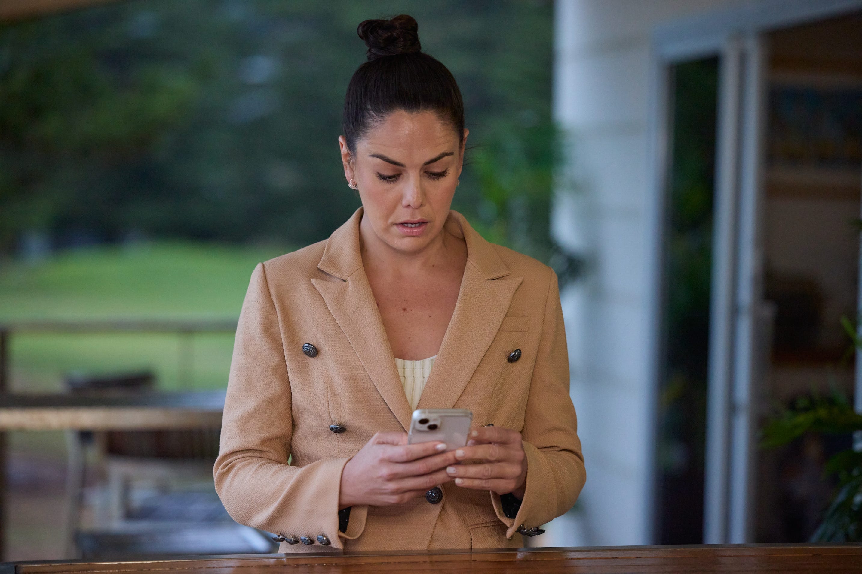 embargo 17112025 mackenzie booth in home and away