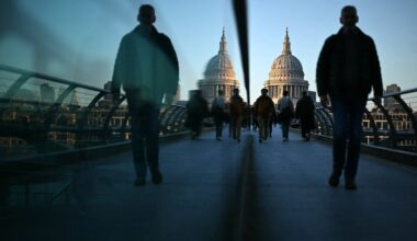 AI will lead one in four big UK businesses to cut staffing, research shows - Financial Times