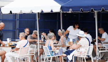 Retirees could be $200,000 worse off due to glaring issue with superannuation system, report finds