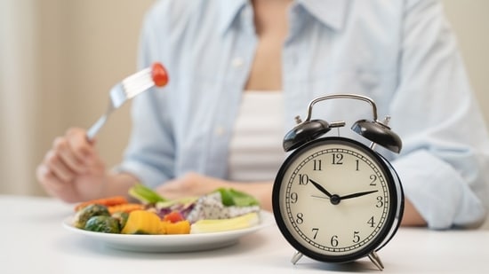 Dr Tarang Krishna warns against blind ketogenic diets and emphasises fasting benefits. (Shutterstock)