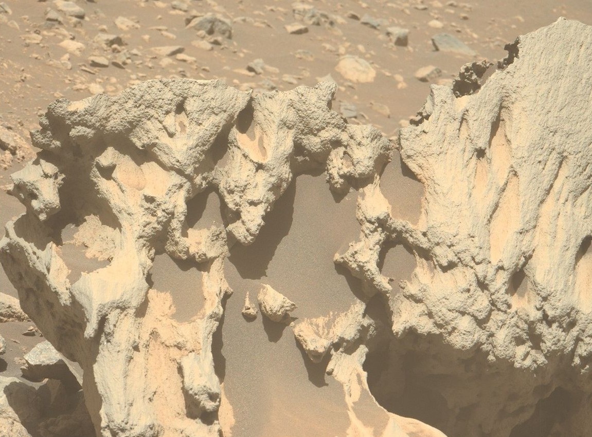 Up-close photo of an irregularly-shaped rock on Mars
