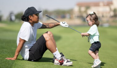 Anthony Kim and his daughter