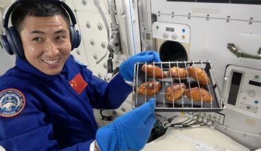 China Installed A Zero-G Oven In The Tiangong Space Station