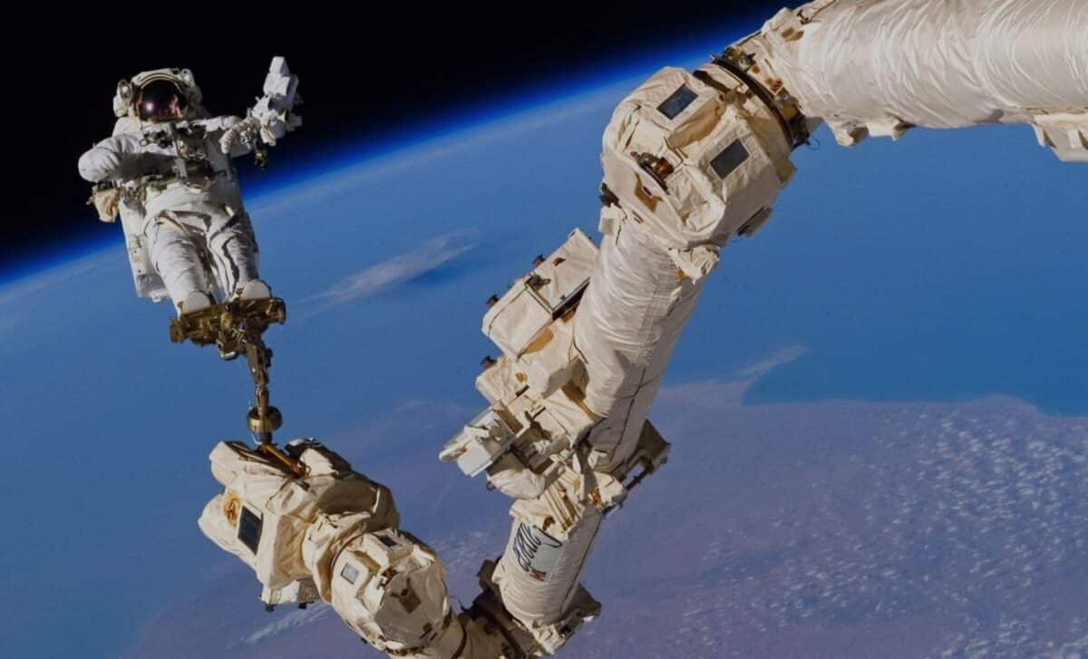 Operation Space Station High Risk Build Premiere Will Be On November 5 @nova