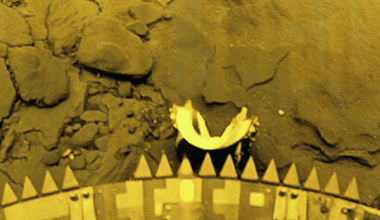 Soviet Probe Captures Never Before Seen Close Up Shots Of Venus’ Surface — Before Melting In Just 53 Minutes!