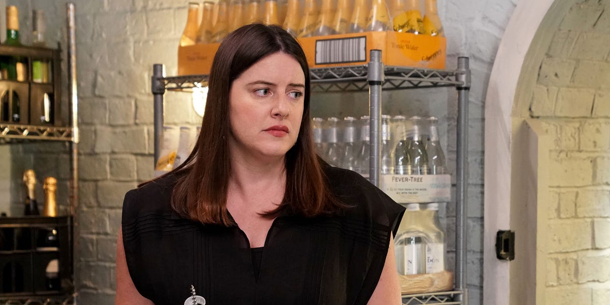 Zoe's stalker leaves a threatening message