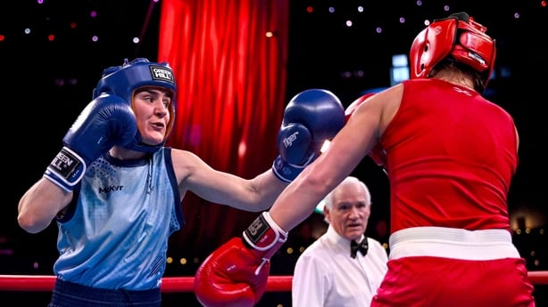 2 December 2025; Kellie Harrington of Ireland, left, in action against Chelsey Heijnen of Netherlands in their exhibition bout at the Mansion House in Dublin. Photo by David Fitzgerald/Sportsfile 