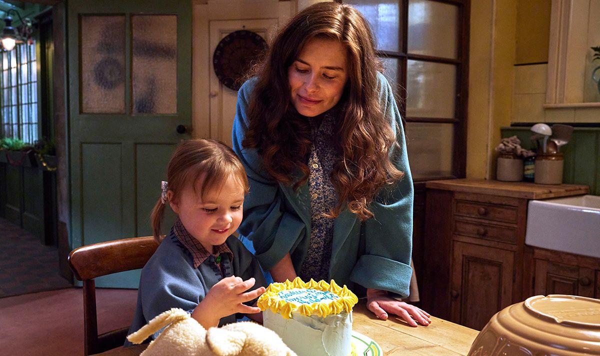 Rachel Shenton was able to return as Helen 