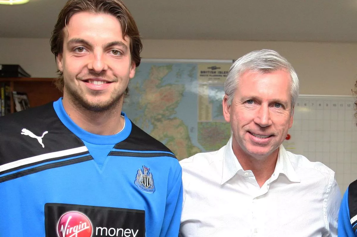 Former Newcastle United goalkeeper Tim Krul and manager Alan Pardew