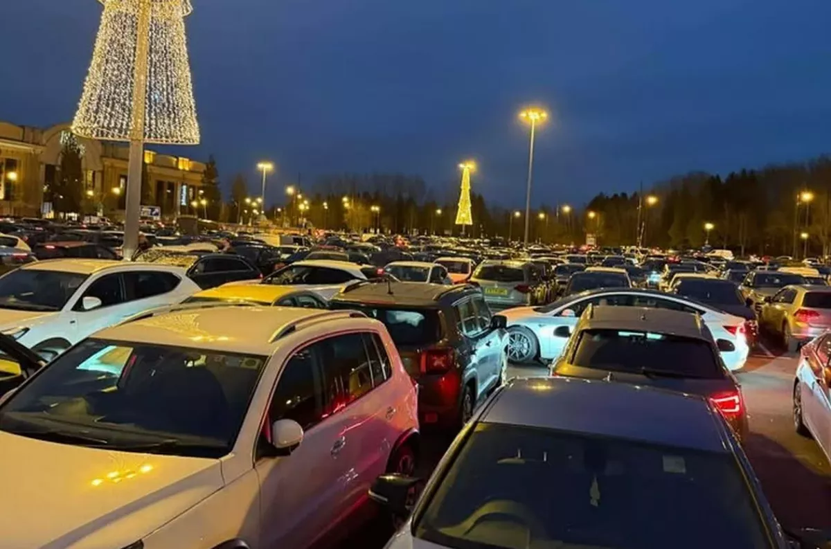 The car park was 'gridlocked'