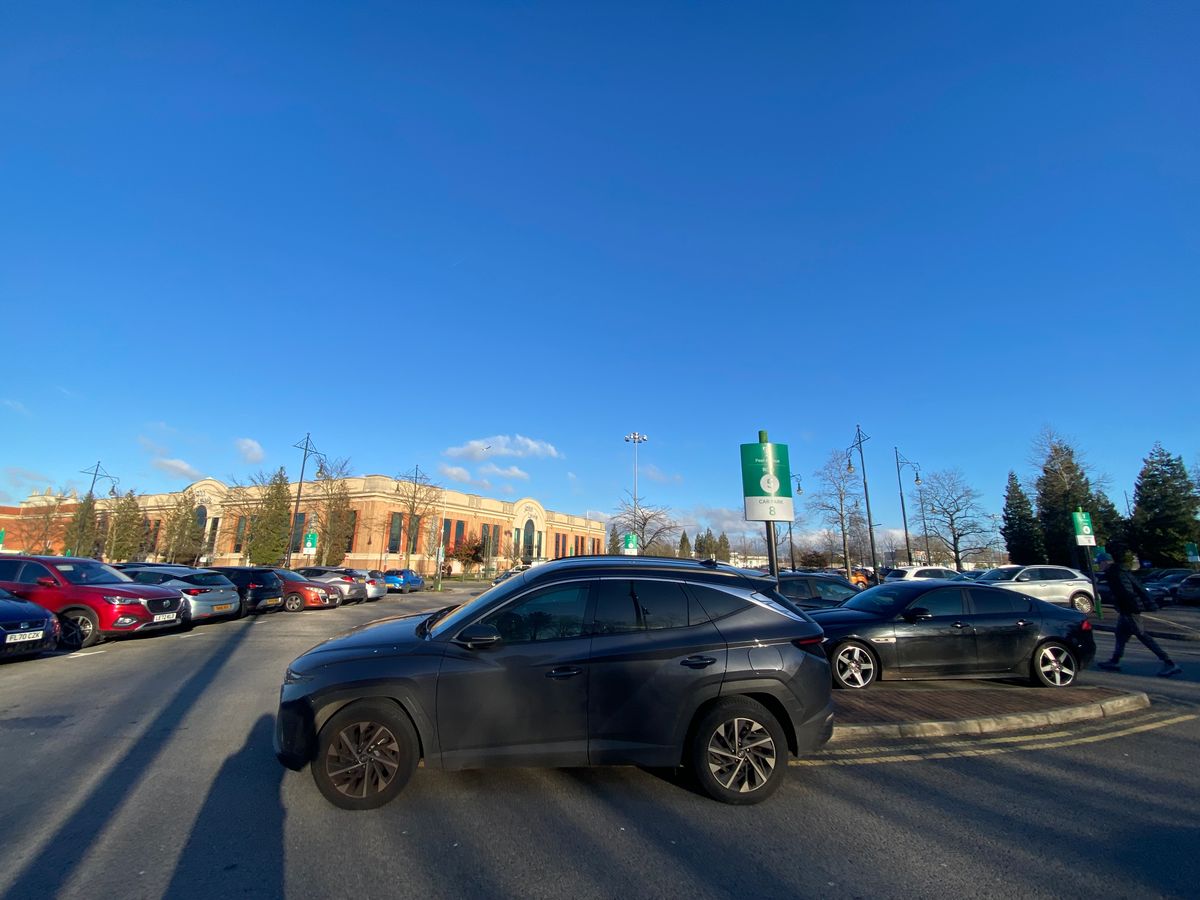 Motorists were being warned not to park on double yellow lines 