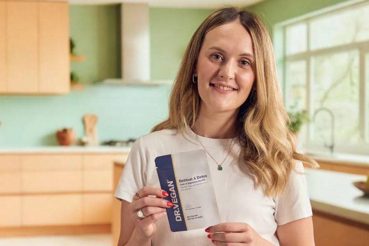 Users can take two capsules a day to help alleviate symptoms of bloating and discomfort