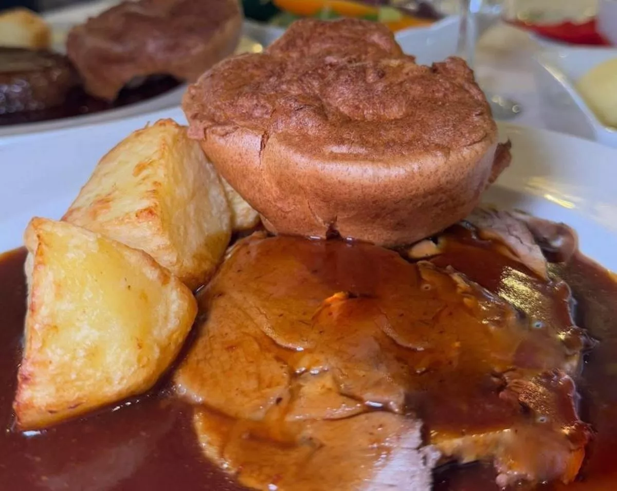 A Sunday dinner at the Gibside Hotel