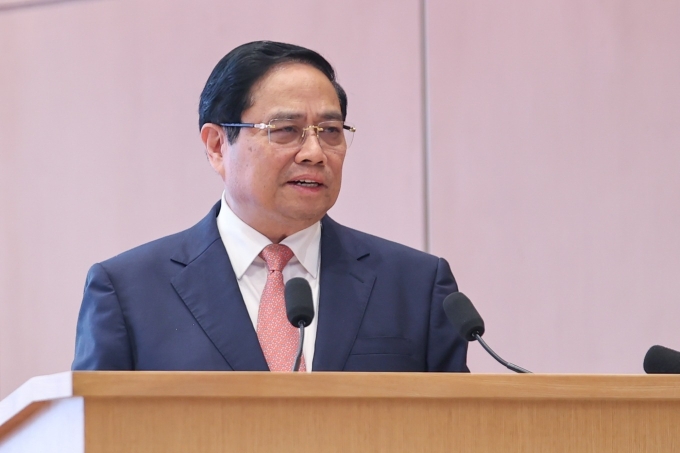 Vietnam establishes international financial center