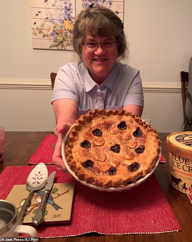 Rosemary Thornton, pictured here, suffered a near-death experience while undergoing surgery to remove cervical cancer