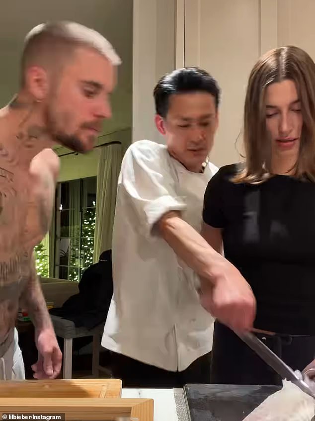 In true A-list fashion, the couple had a private chef assisting them with their dinner