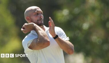 Gabe Bell bowling for Tasmania