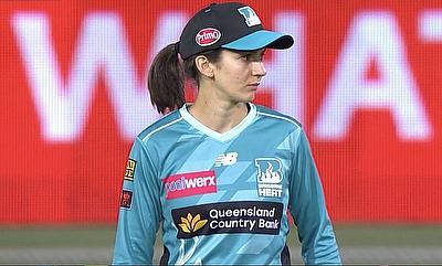 Sydney Thunder vs Melbourne Stars; Perth Scorchers vs Brisbane Heat – December 6