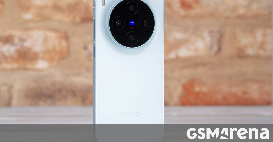 vivo X300s to deliver a massive upgrade over the X300's battery capacity