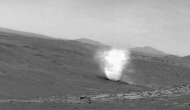 ‘Mini-sonic booms’ on Mars: Nasa rover records electric sparks in dust devils — watch